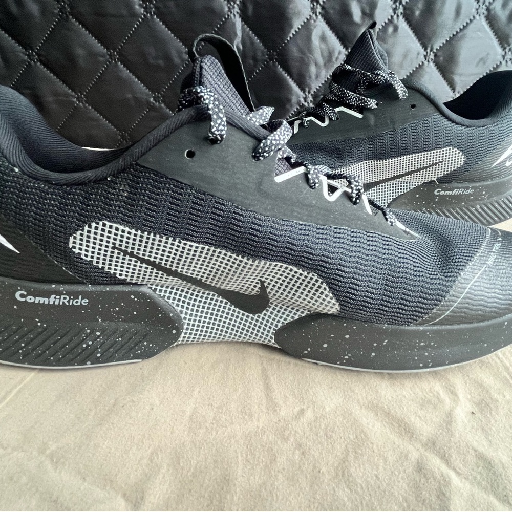 Men’s 11.5 Nike Juniper Trail 3 Low Mens Trail Shoes Black FQ0904-001 VNDS